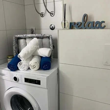 Dedijer Apartment *